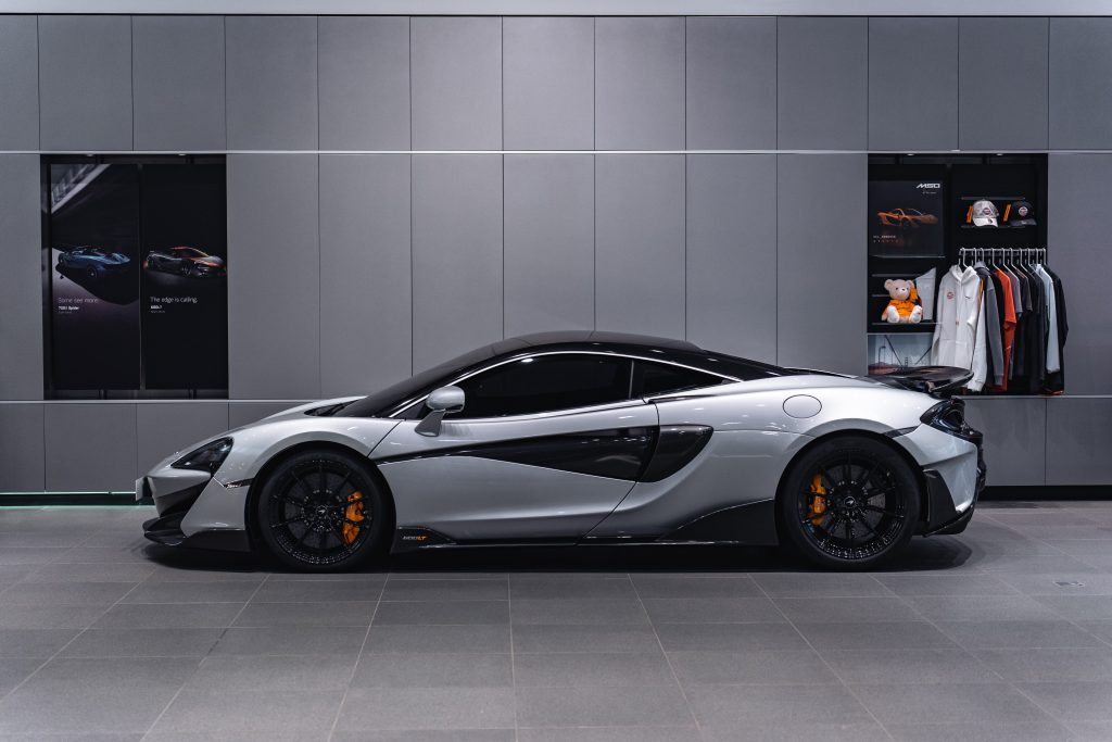 McLaren 600LT Coupe