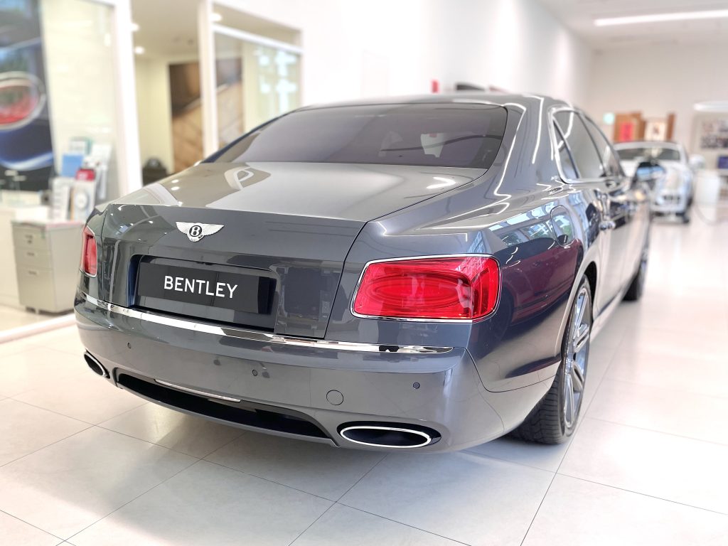 BENTLEY Flying Spur W12