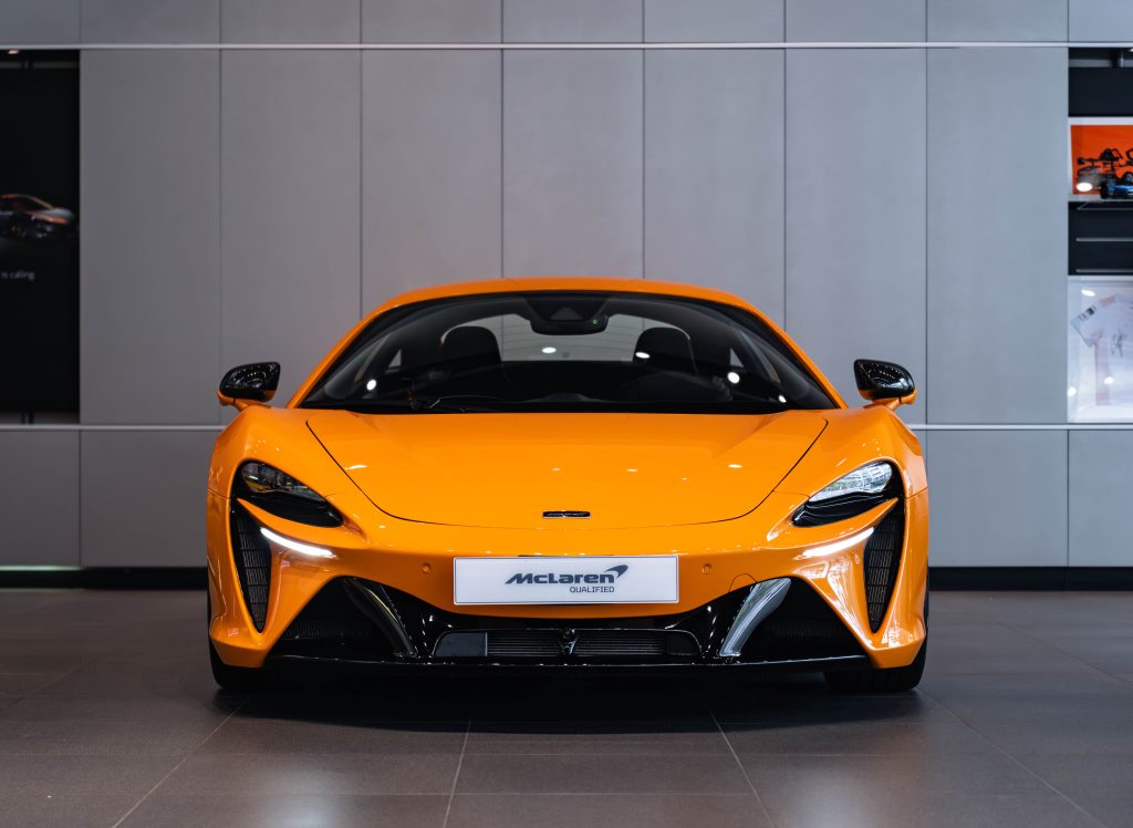 McLaren Artura Coupe