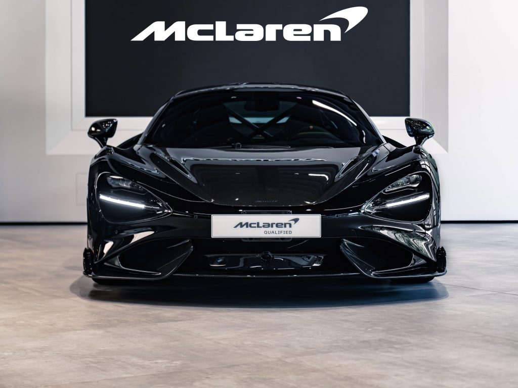 McLaren 765LT Coupe