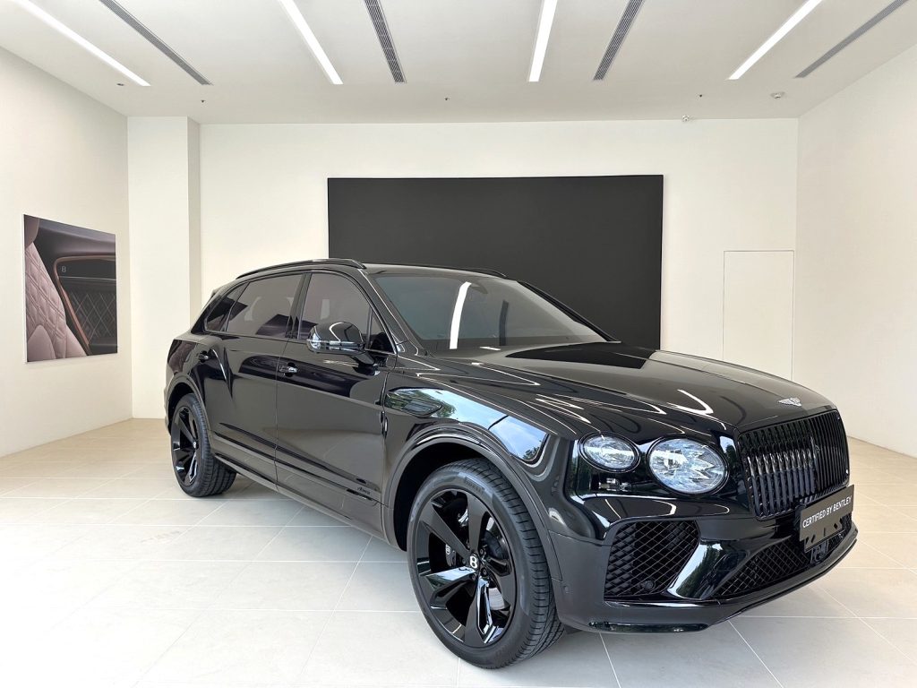 BENTLEY New Bentayga EWB Azure